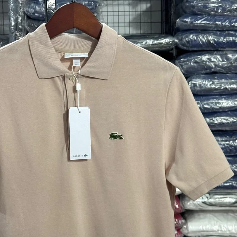 Polo Basica Lacoste Cor Bege — imagem 1 de 3