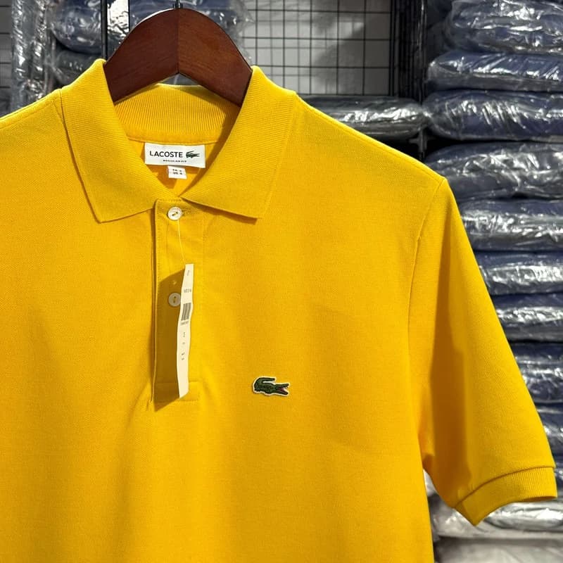 Polo Basica Lacoste Cor Amarelo — imagem 1 de 3