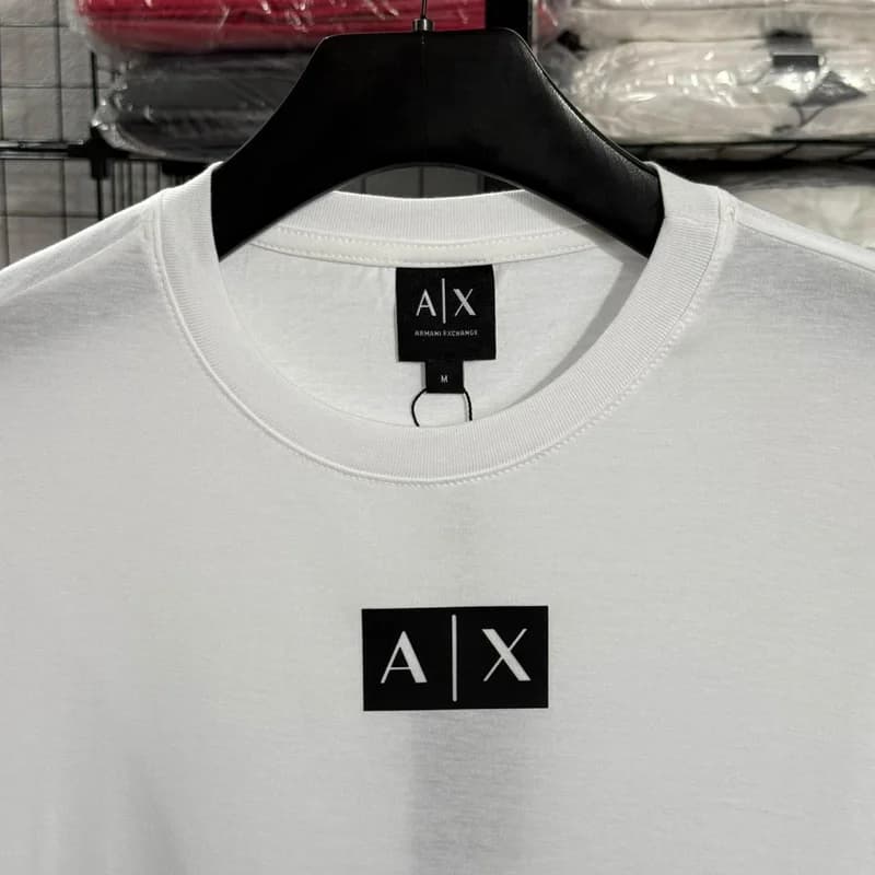Camiseta Estampada Armani Exchange cor Branca — imagem 1 de 2